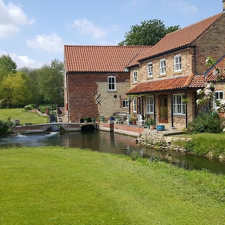 Watermill Farm Cottages Metheringham エクステリア 写真