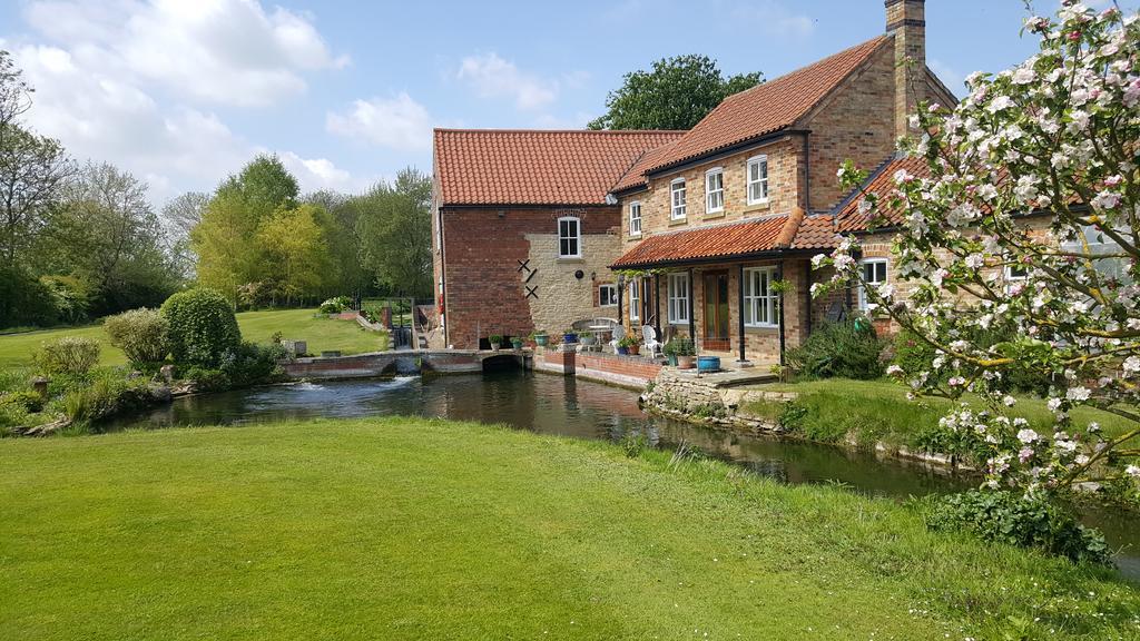 Watermill Farm Cottages Metheringham エクステリア 写真